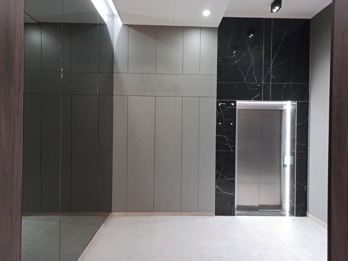 Summer Haven - Self Check-In & Parking Lot, Primashops&Lotus Oradea Exterior foto