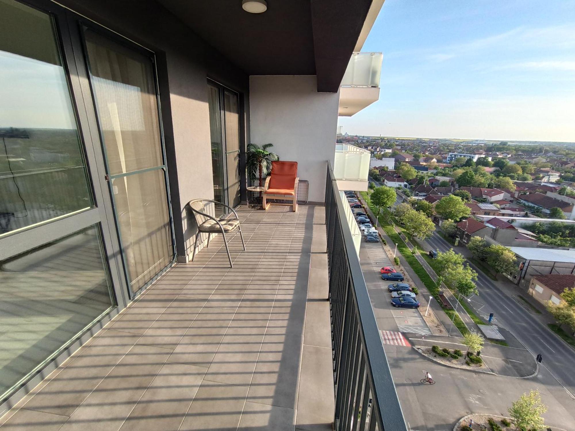 Summer Haven - Self Check-In & Parking Lot, Primashops&Lotus Oradea Exterior foto
